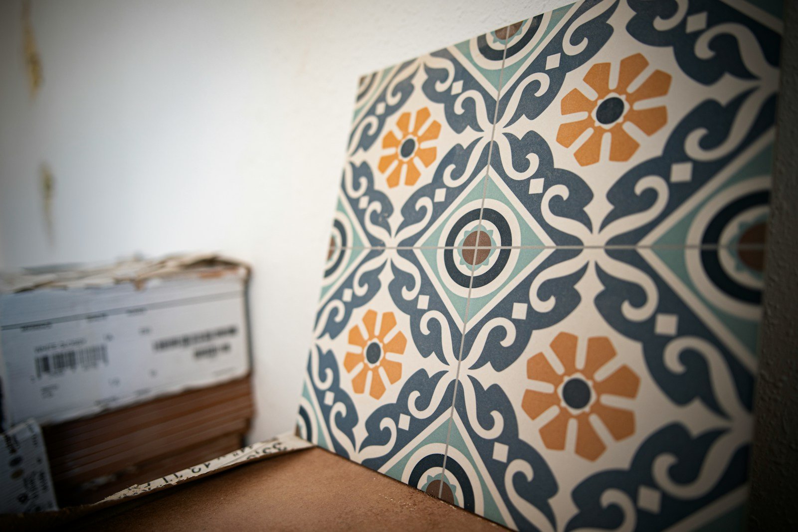 a close up of a wall with a pattern on it